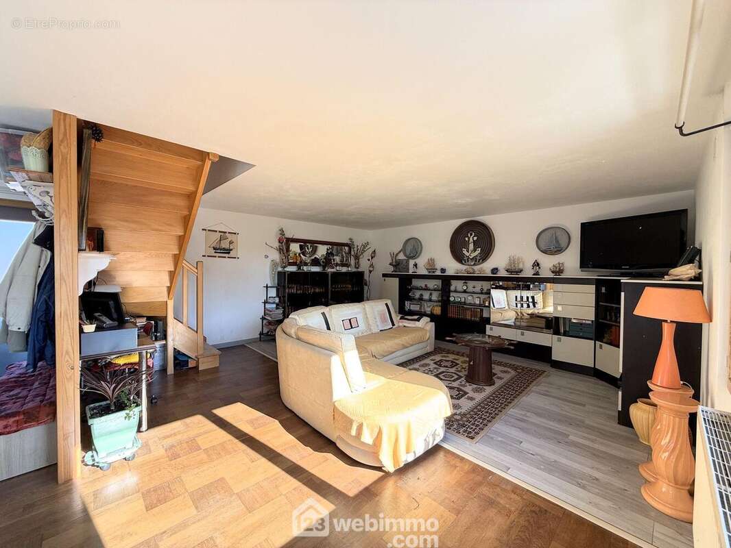 Maison 112 m² à Tredrez-Locquemeau  - photo 7
