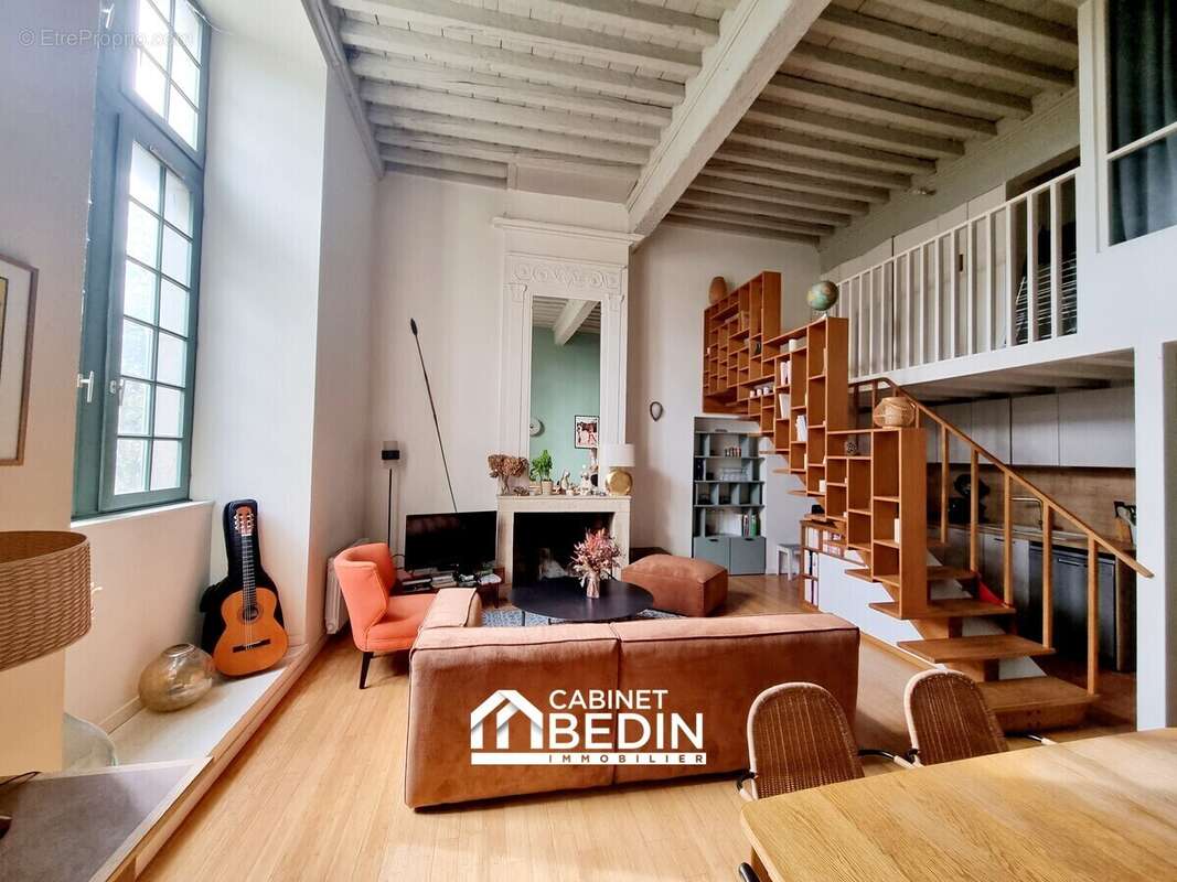 Appartement à BORDEAUX