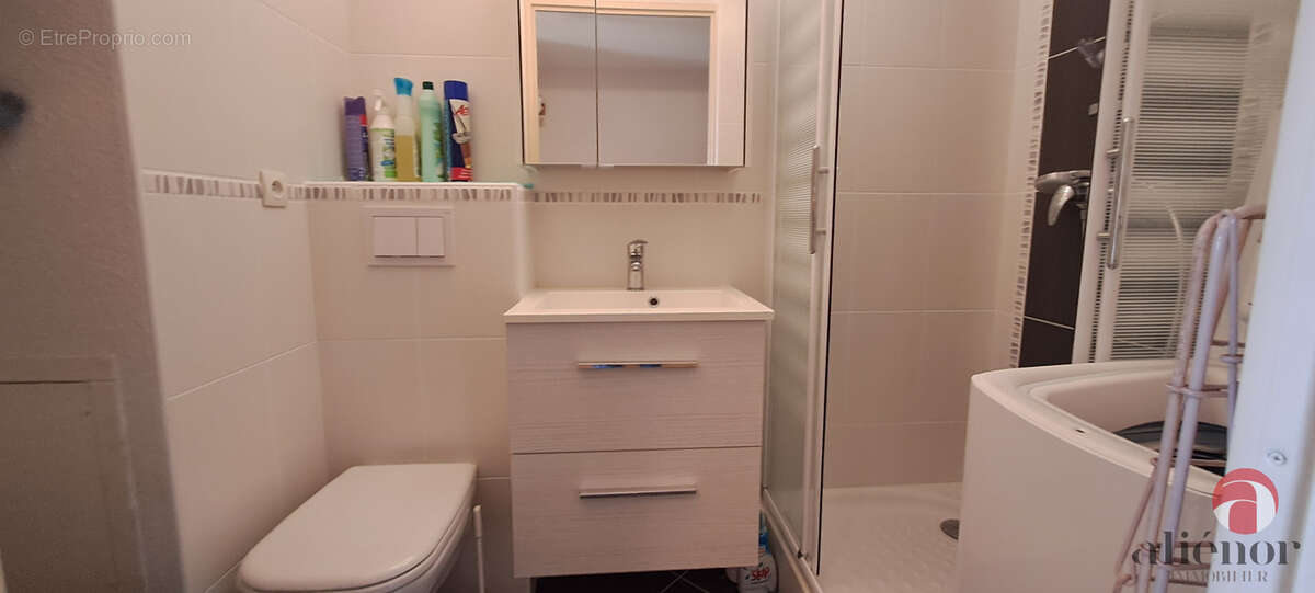 Appartement à MORILLON