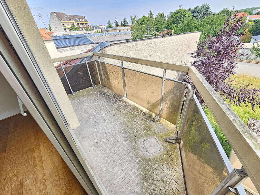 Appartement à NEUILLY-PLAISANCE