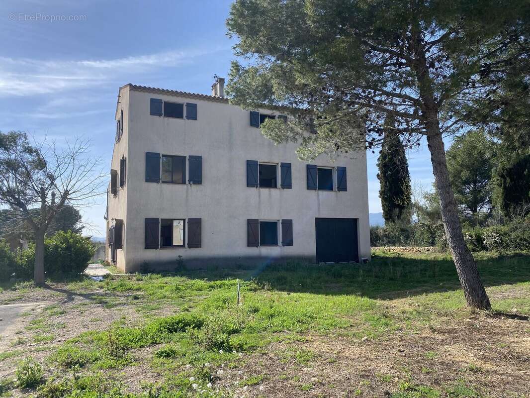 Maison à CESSENON-SUR-ORB