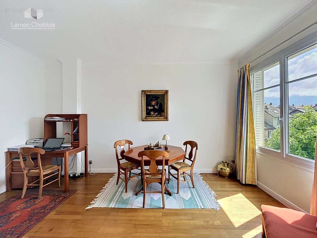 Appartement à THONON-LES-BAINS