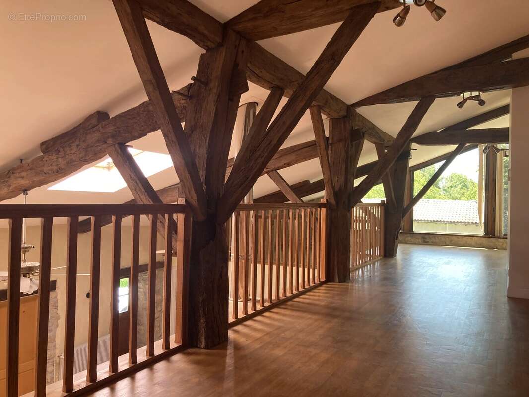 Maison à FONTENILLE