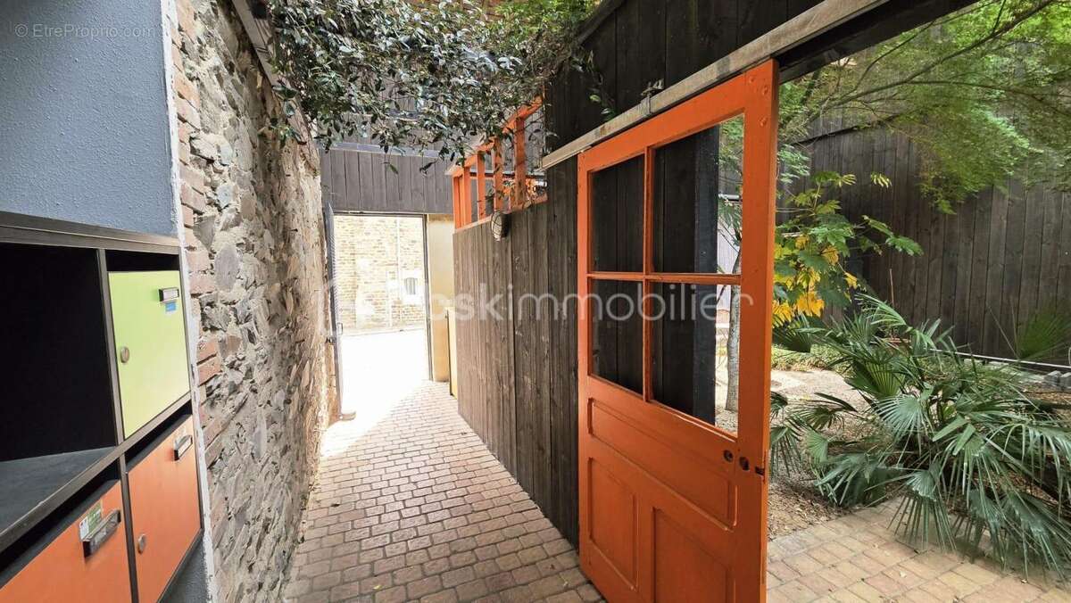 Appartement à FOUGERES