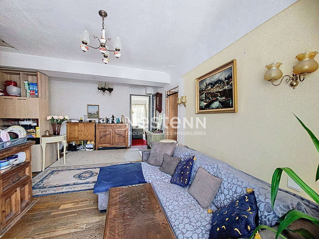 Golfe juan - 54 m2 - centre ville - traversant - sud -1 min de la mer - photo 3