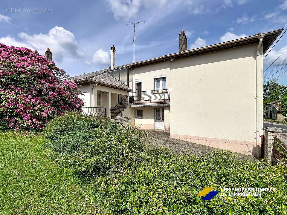Maison à SAINT-BENOIT-LA-CHIPOTTE