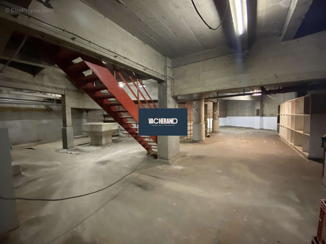 sous-sol - Commerce à ROUBAIX
