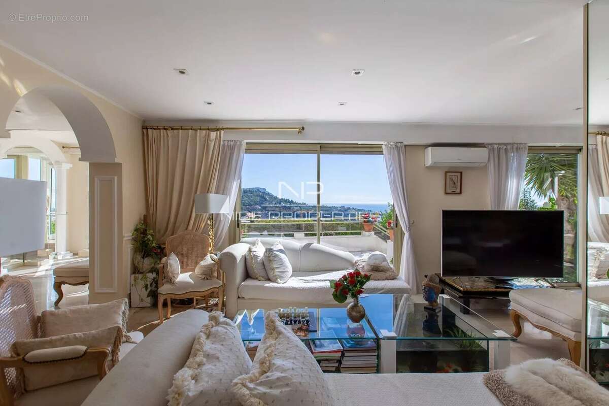 Maison à VILLEFRANCHE-SUR-MER