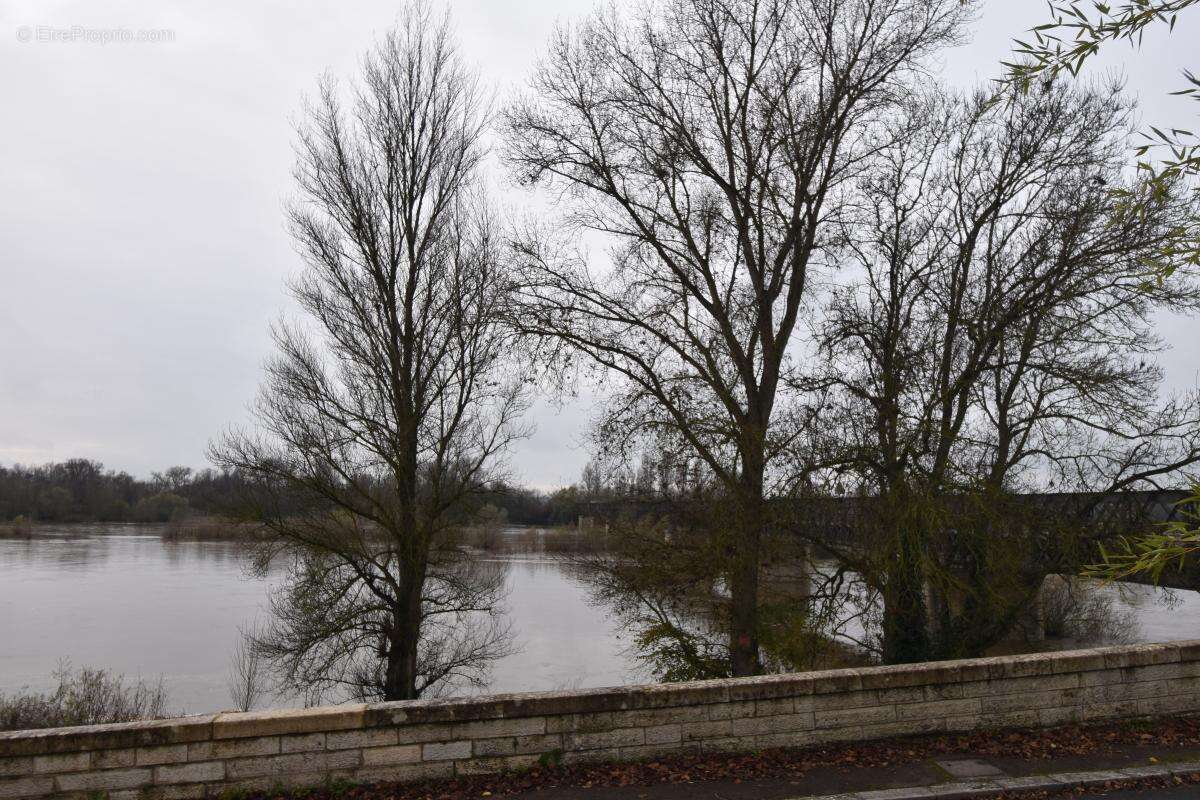 Maison à POUILLY-SUR-LOIRE