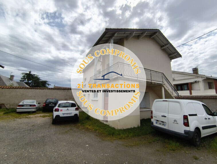 Appartement à SURY-LE-COMTAL