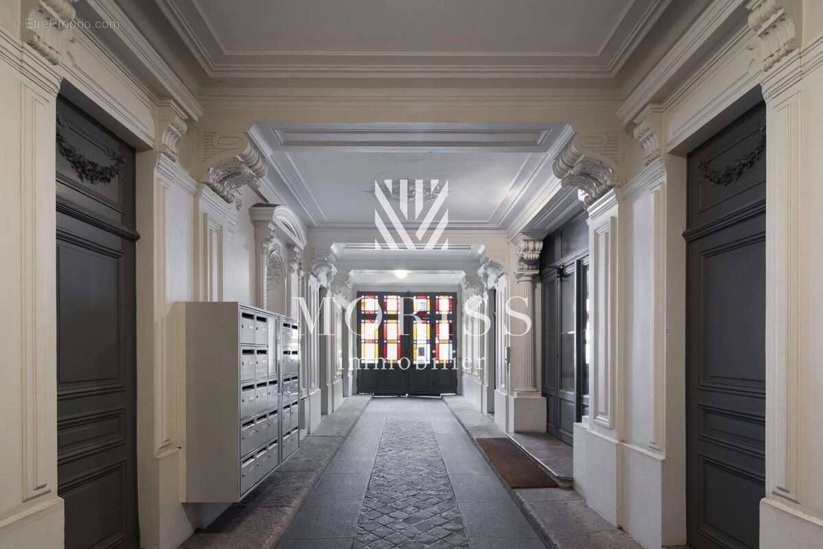 Appartement à PARIS-11E