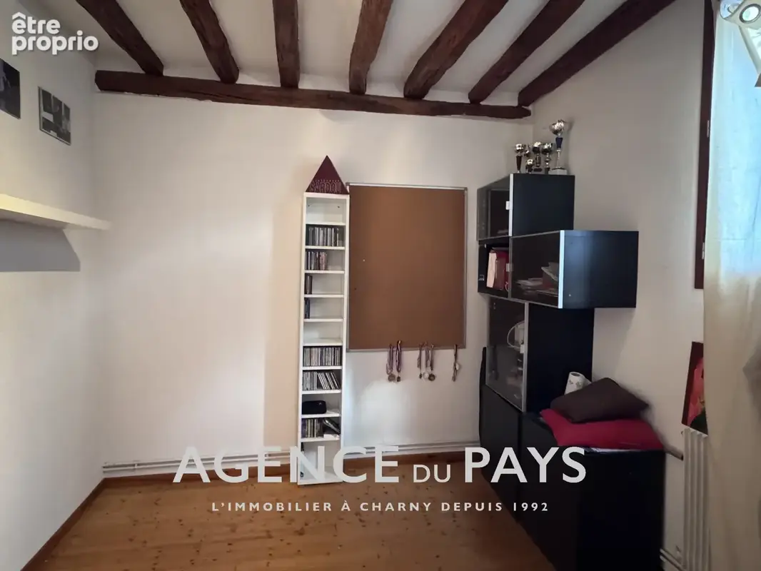 CHARNY CENTRE VILLE proche tous commerces - photo 10
