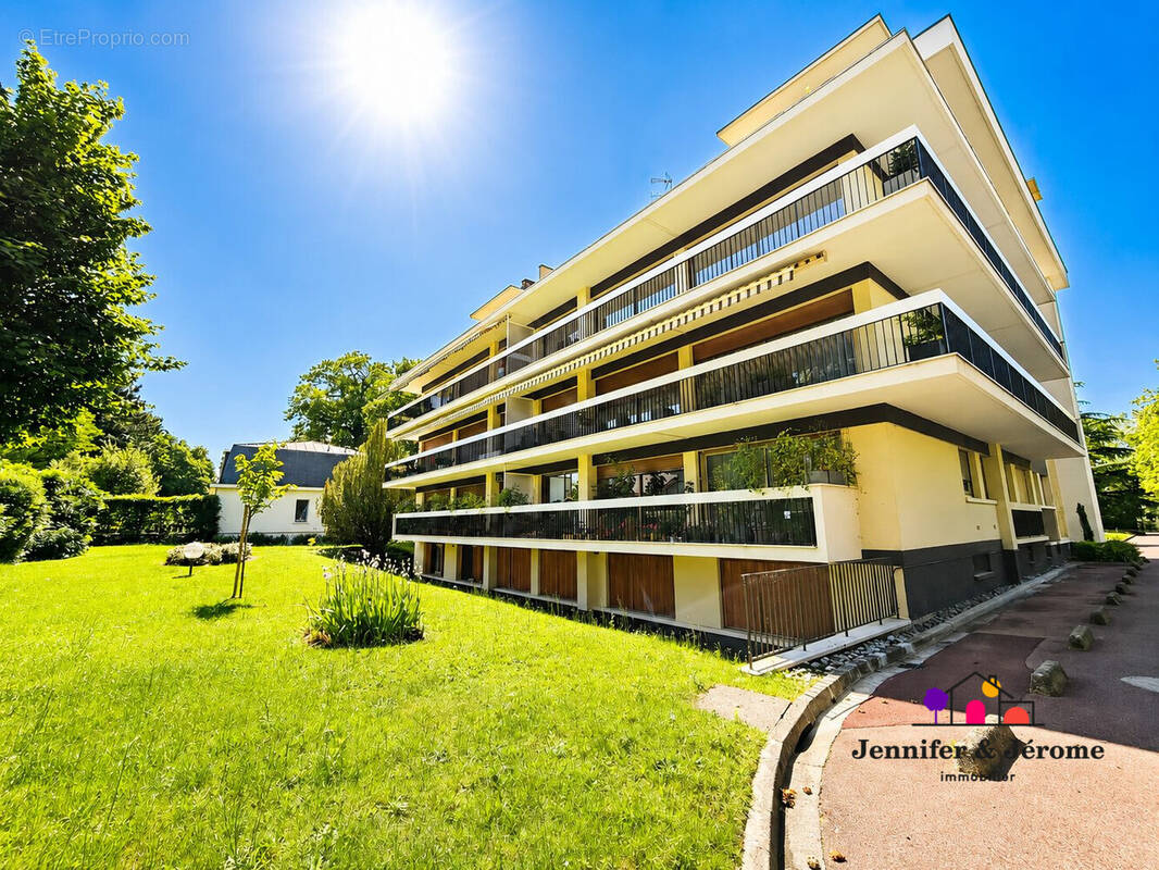 Appartement à SAINT-GRATIEN