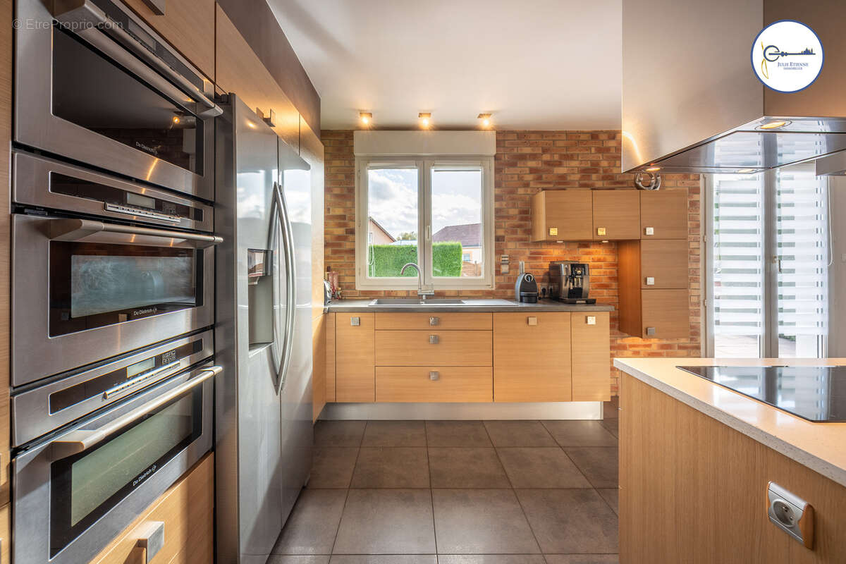 Maison à THAON-LES-VOSGES