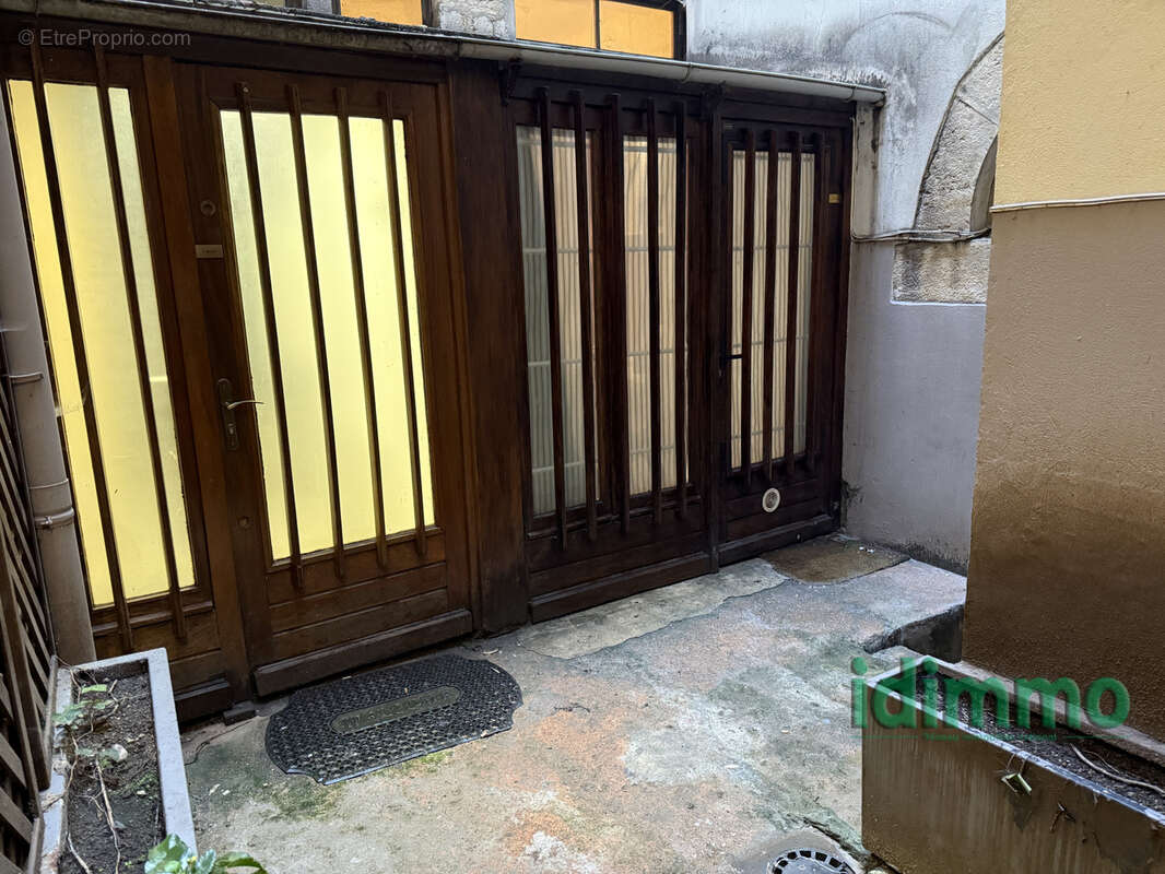 Studio avec Mezzanine LYON 1 Terraille Opéra - photo 7