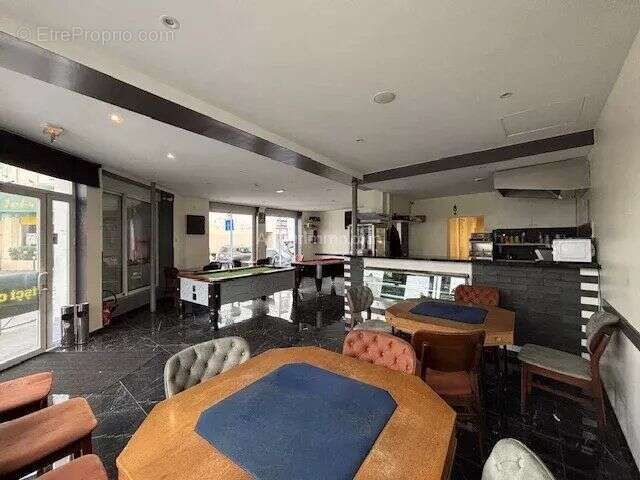 Commerce à CHOISY-LE-ROI