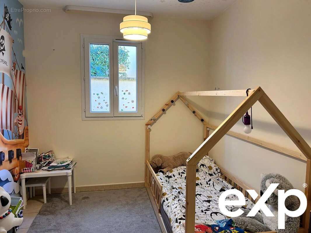 Appartement à MALLEMORT