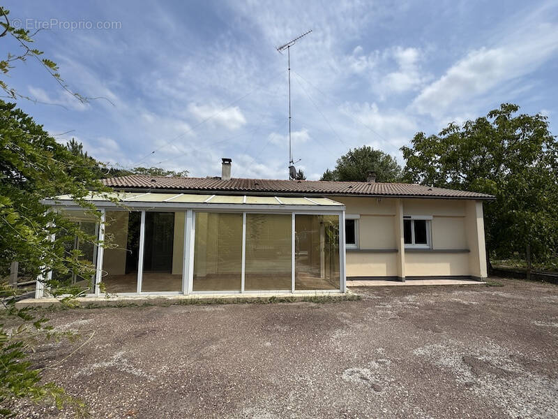 Maison à SAINT-MARTIN-D'ARY