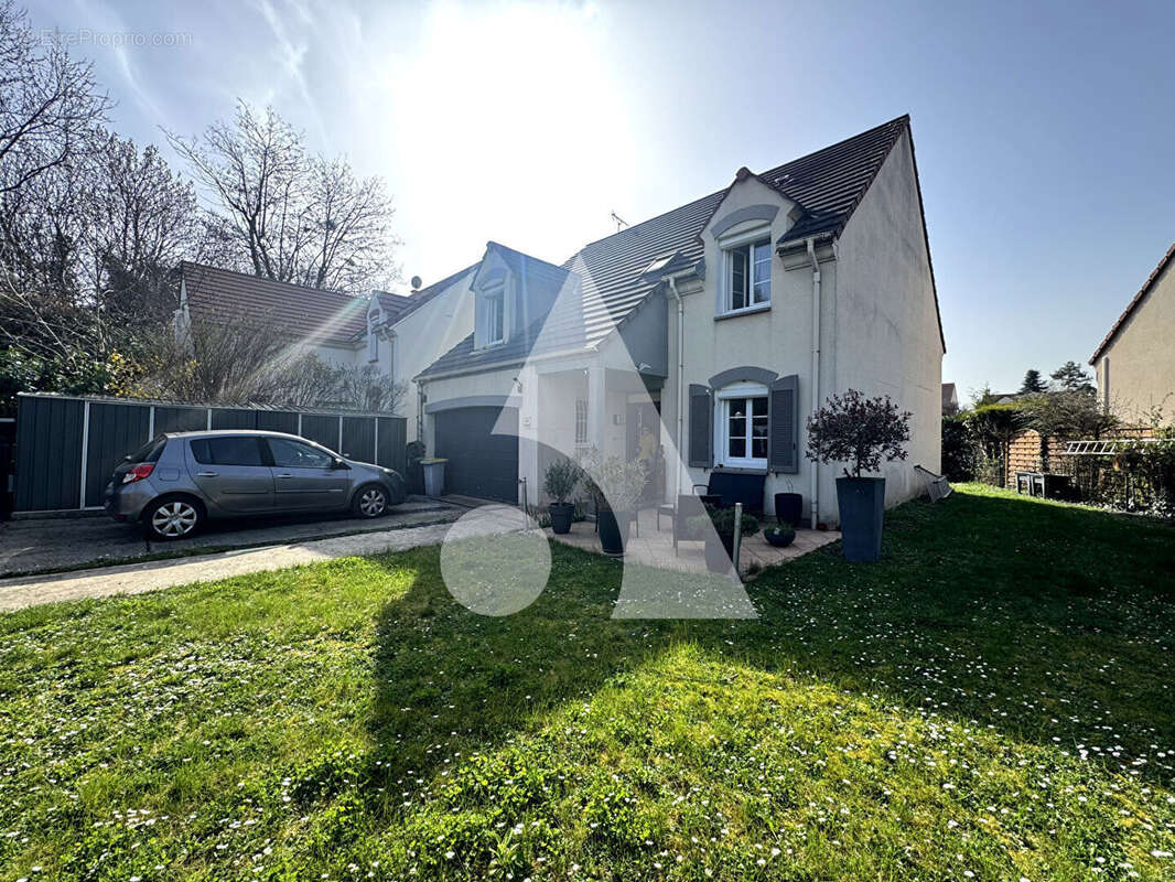 Maison à SOISY-SOUS-MONTMORENCY