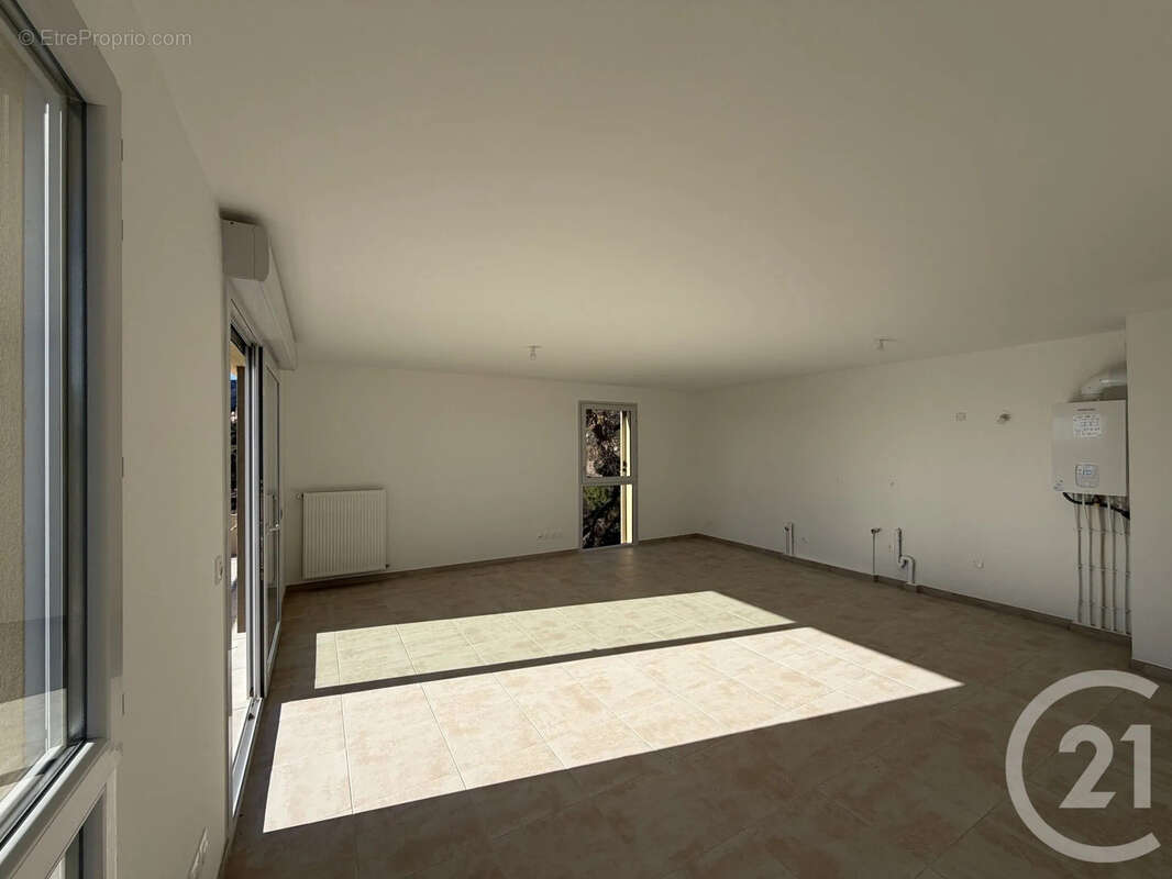 Appartement à OPIO