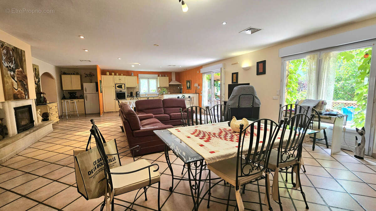 Maison à FRONTIGNAN