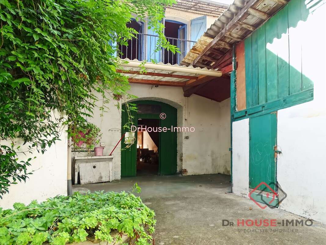 Maison à CAUDIES-DE-FENOUILLEDES