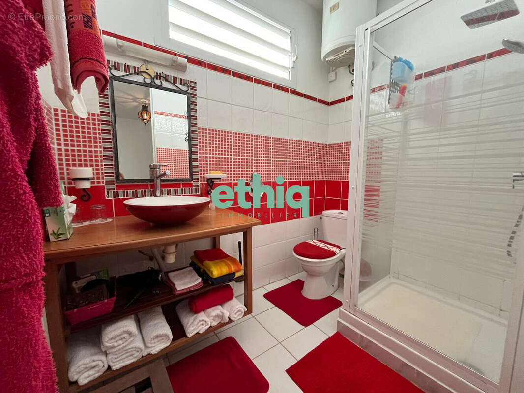 Appartement à DESHAIES