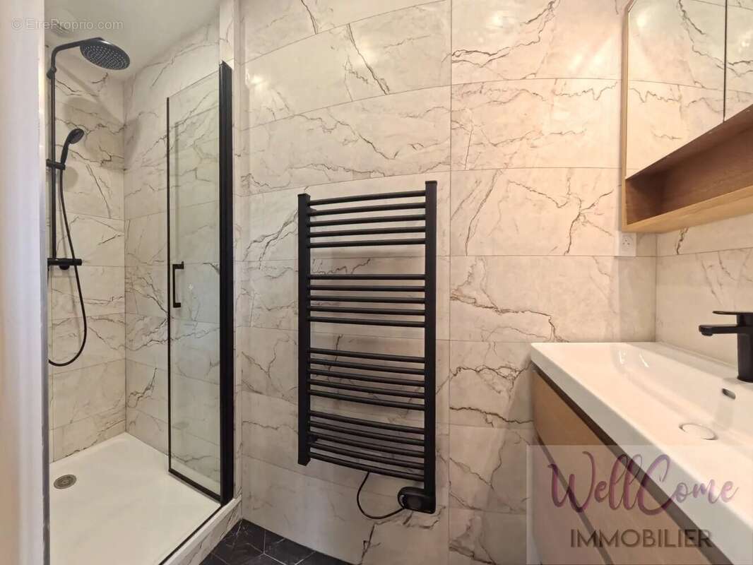 Appartement à AIX-LES-BAINS