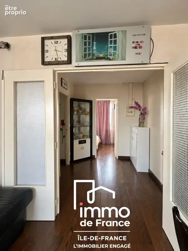 Appartement Aubervilliers 4 pièce(s) 74.64m2 - photo 2