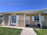 Maison à AMBARES-ET-LAGRAVE