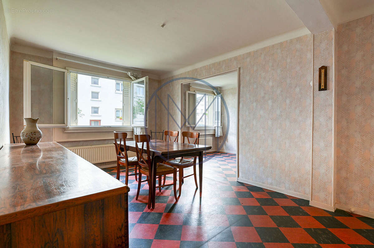 Appartement à VAUCRESSON