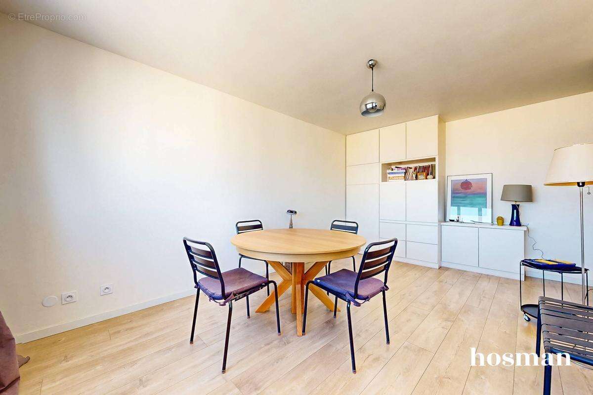 LYON 6ᵉ – Saint-Pothin  99 m² en 9ᵉ étage  Vue panoramique Croix-Rousse  Garage disponible - photo 4
