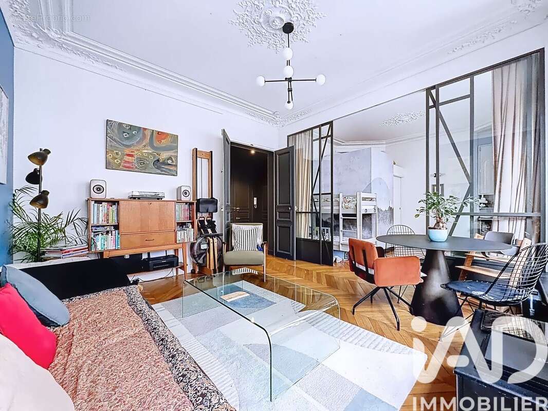 Photo 3 - Appartement à PARIS-10E