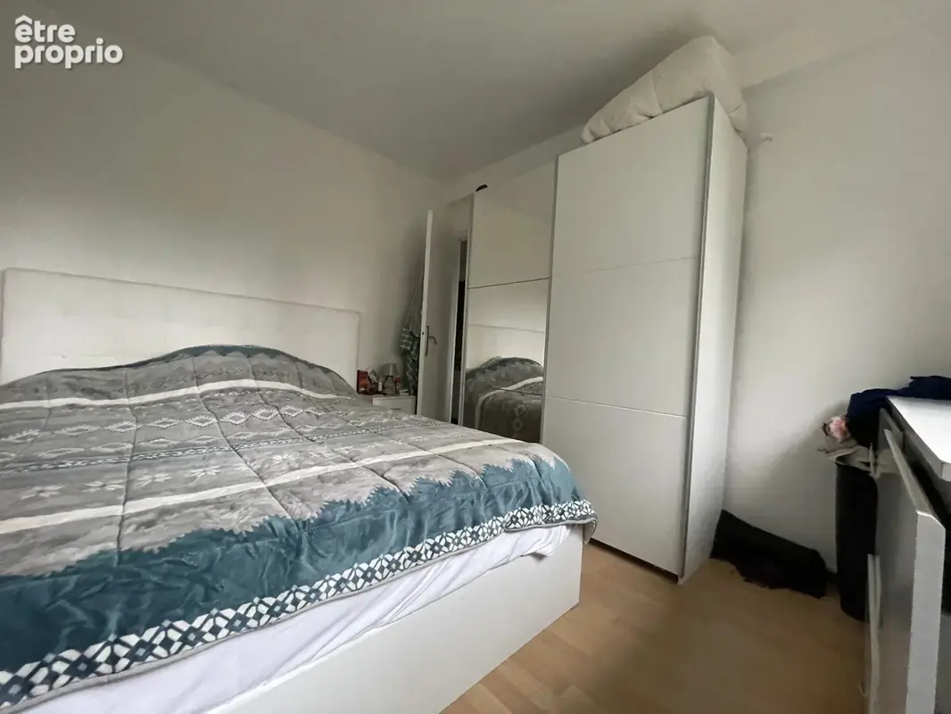 Appartement T4 avec balcon et cave - photo 8
