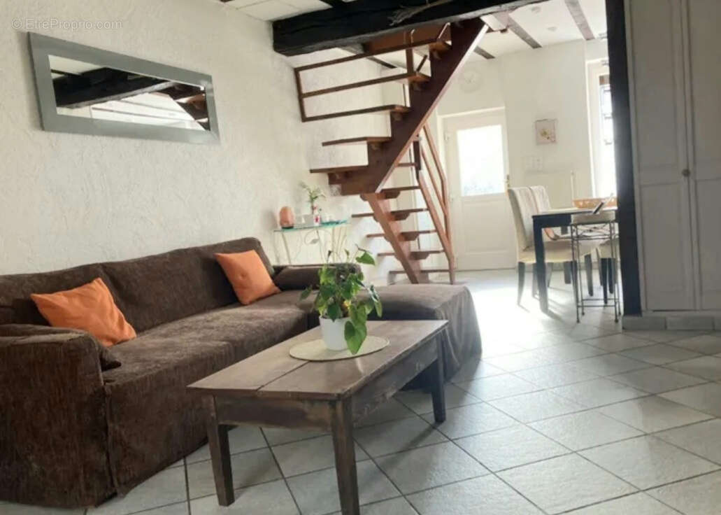 Maison à SAINT-PRIEST
