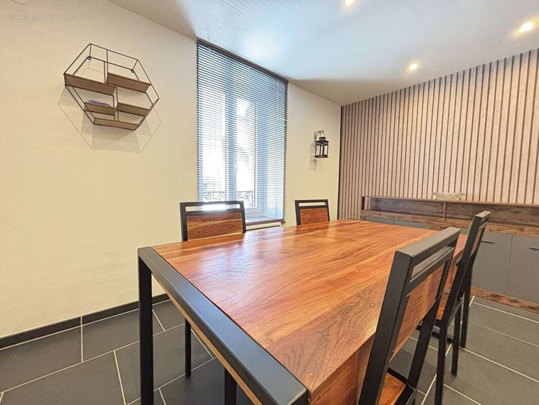 Appartement à LUXEUIL-LES-BAINS