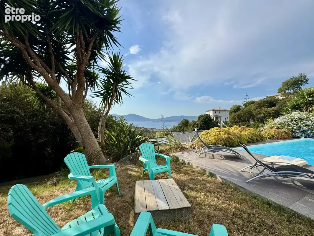 Porticcio – villa avec piscine et vue panoramique sur le golfe d’ajaccio - photo 14
