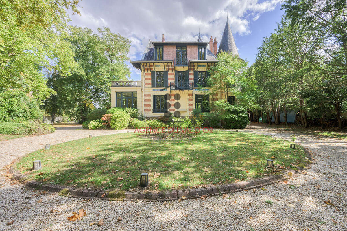 Maison à RUEIL-MALMAISON