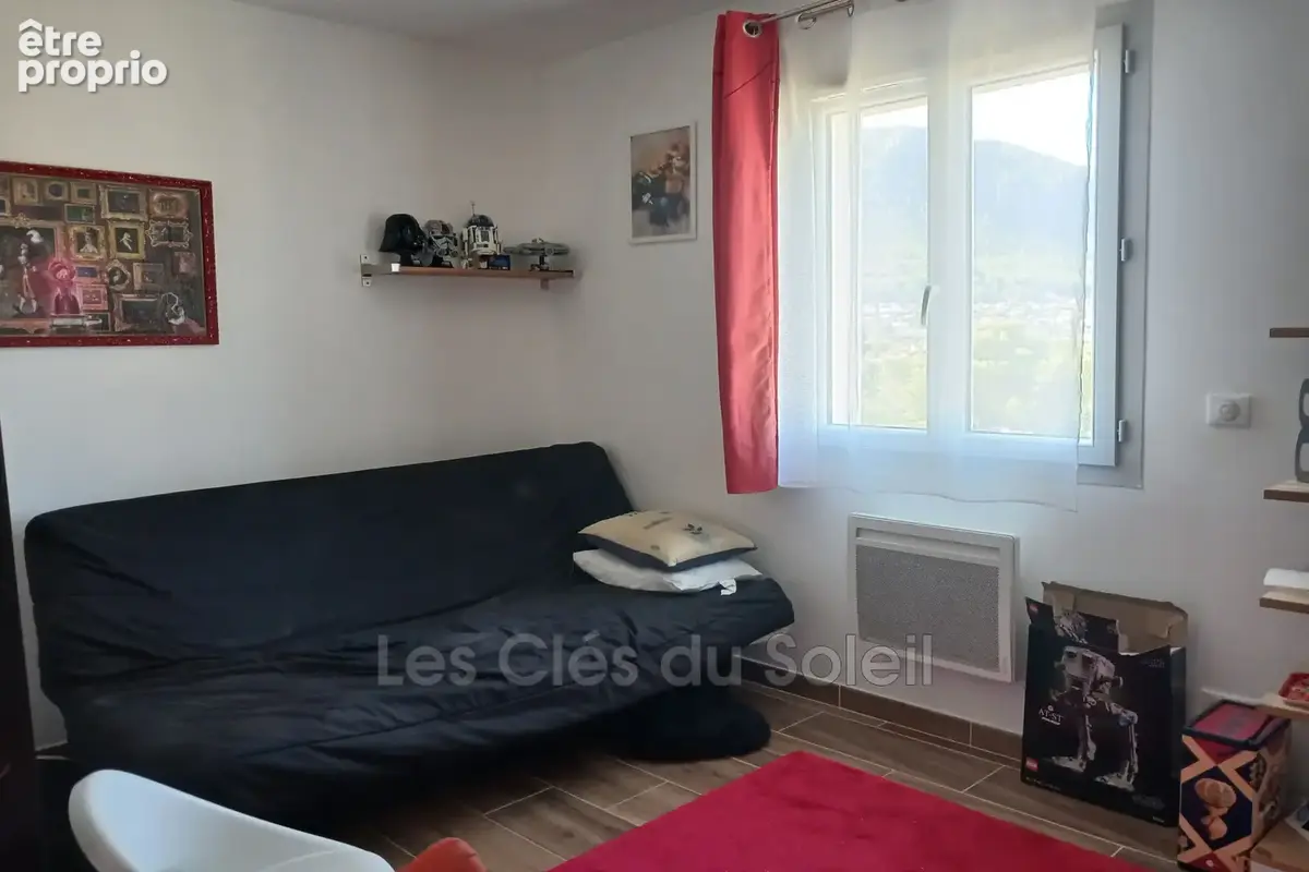 Maison 4 pièces 90 m² à vendre à Le Revest-Les-Eaux (83200) - photo 4