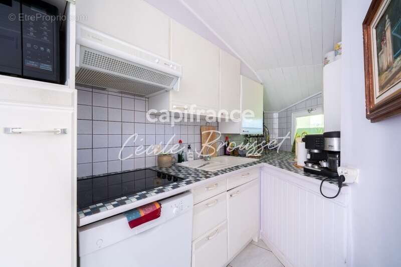 Maison à SAINT-LAURENT-DE-CERDANS