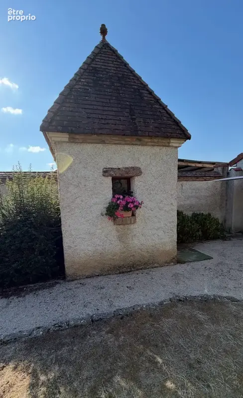 Maison de caractere - 218 m2 - Garnat sur Engièvre - photo 26