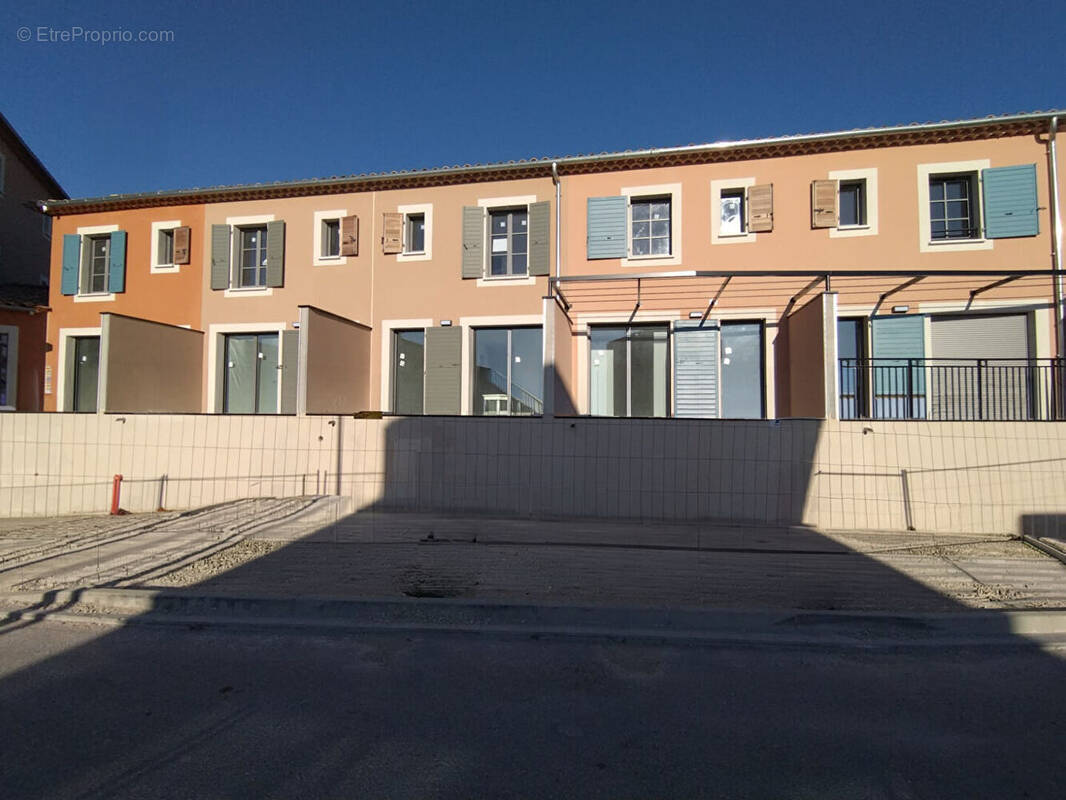Maison à SARRIANS
