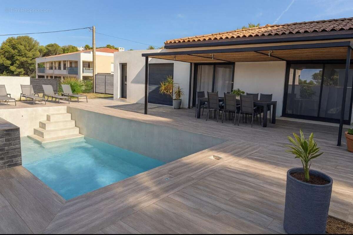 Maison à MARTIGUES