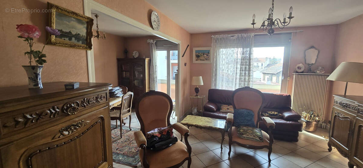 À Vendre : Appartement Charmant à Saint-Étienne ! - photo 2