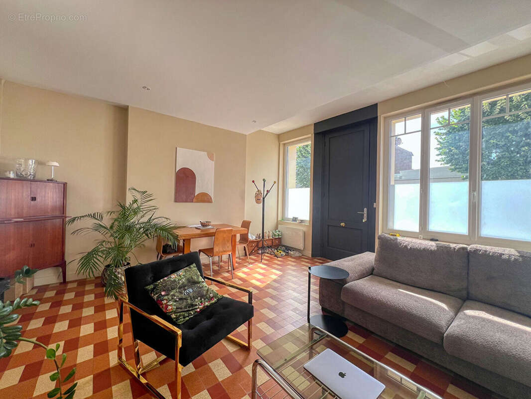 Appartement 77 m² à Royan  - photo 9
