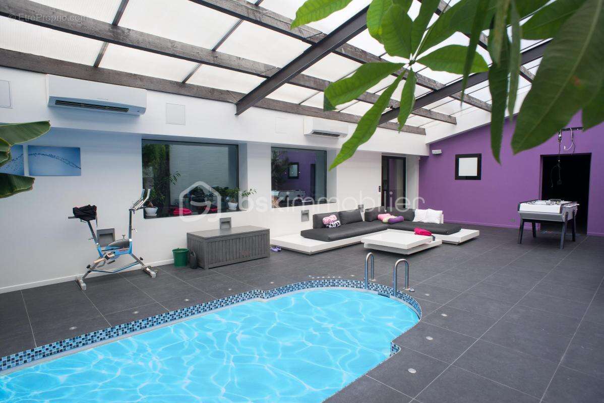 Loft d'exception - 390 m² de prestige - photo 3