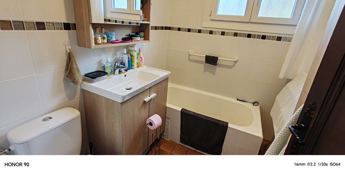 Maison à LE CRESTET