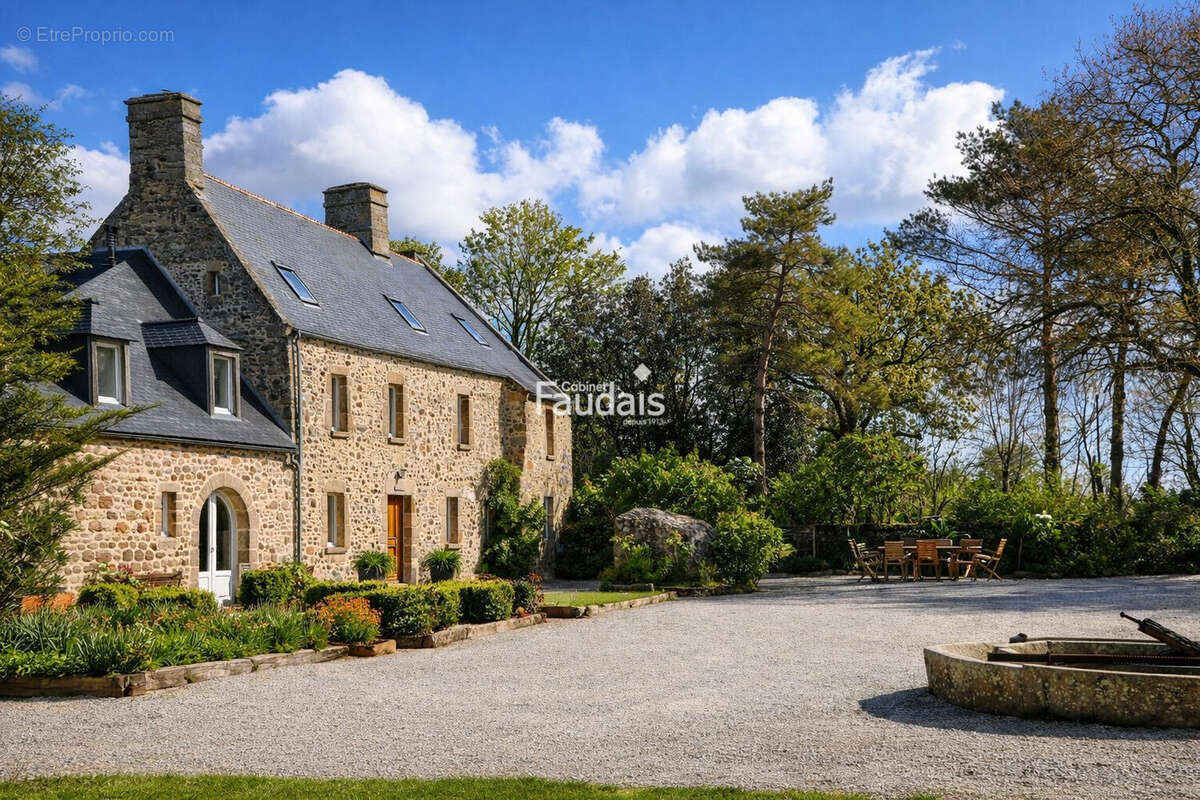 Maison 455 m² à Blainville-Sur-Mer  - photo 4