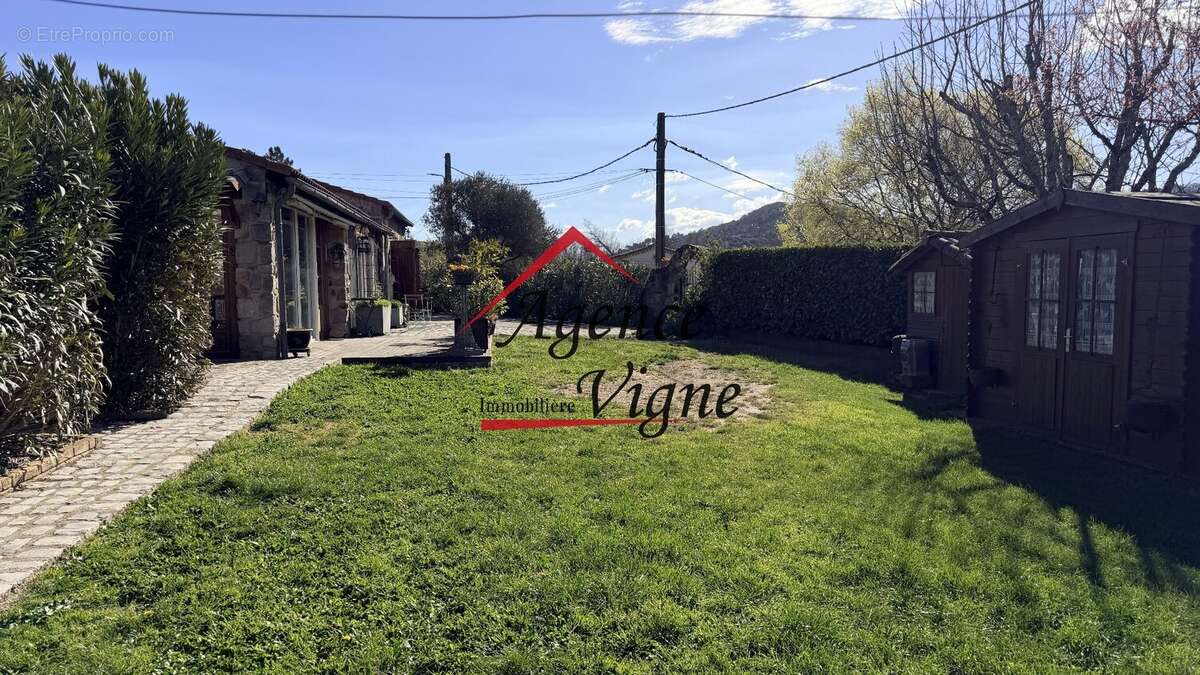 Maison à SAINT-AMBROIX