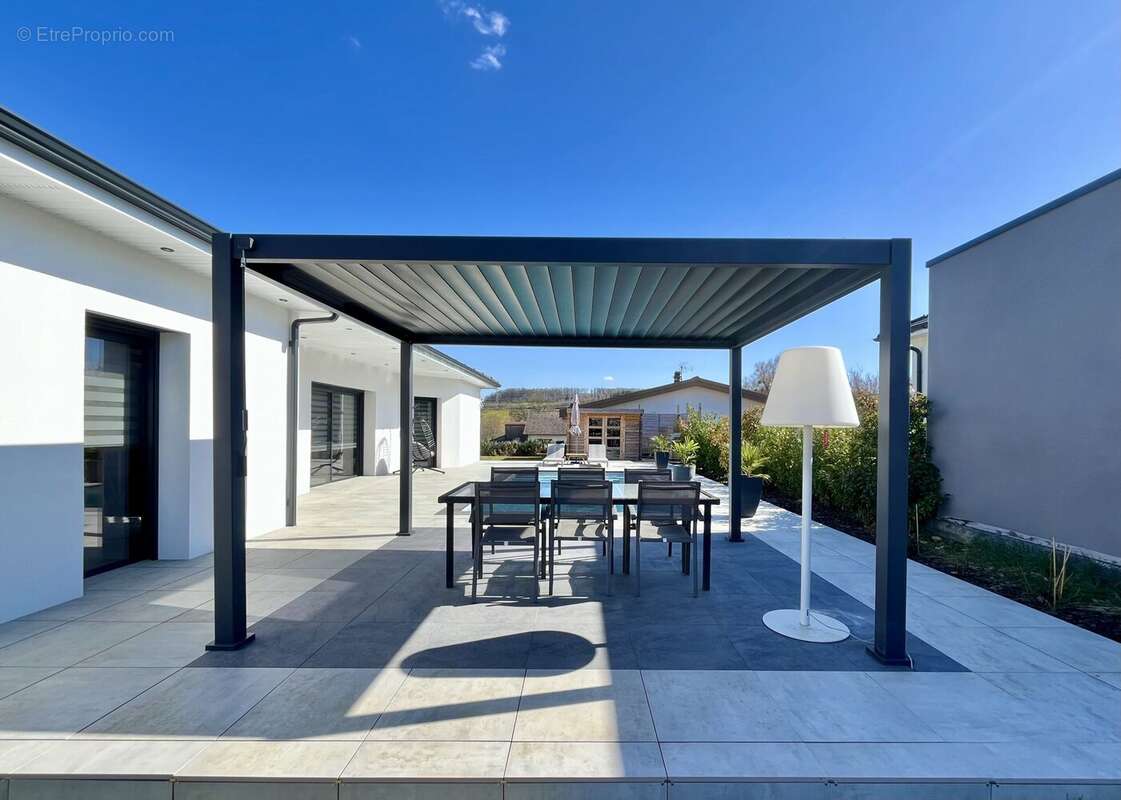 Terrasse - Maison à JEUXEY